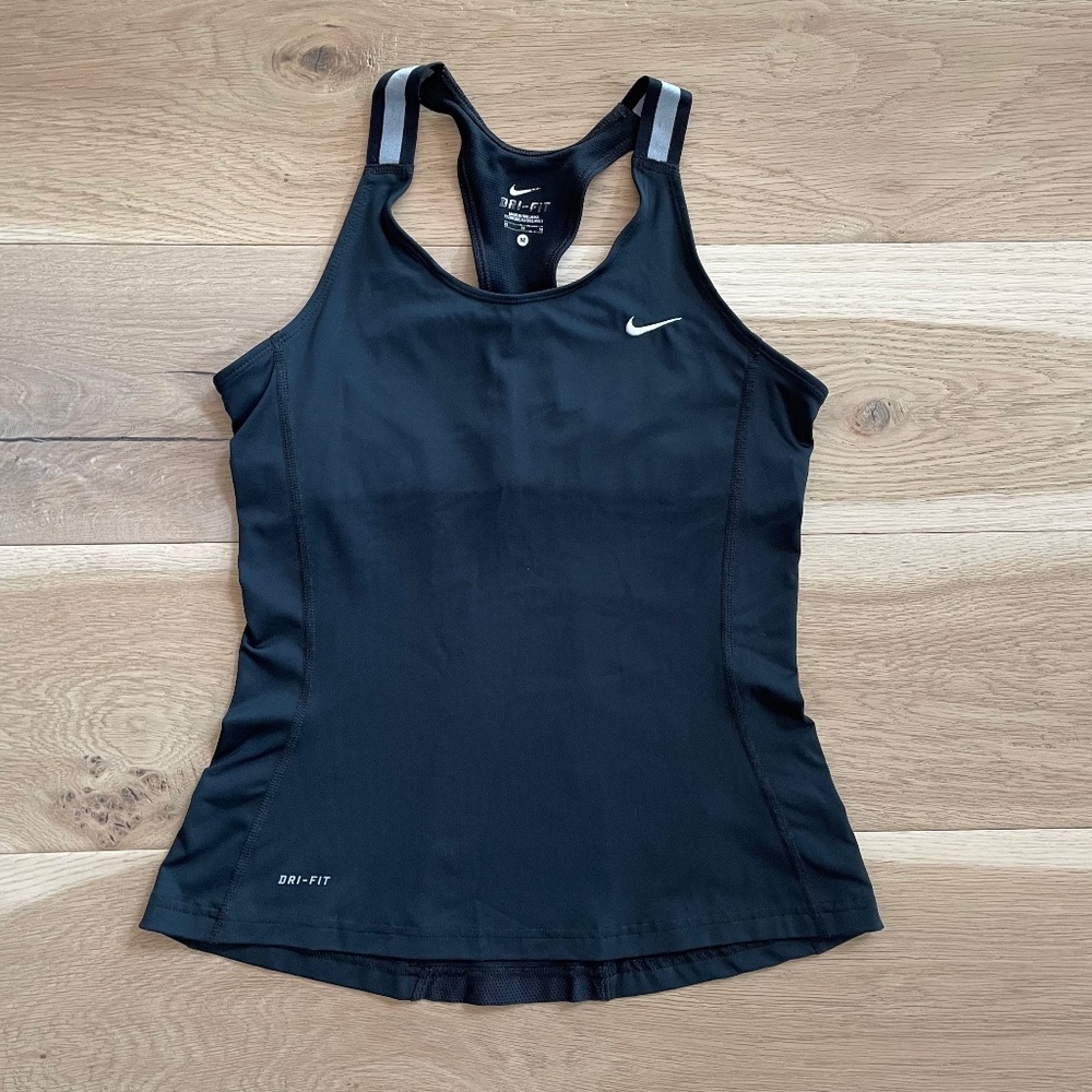 NIKE Racerback DRIFIT Athletic Tank Top with Shelf Bra Black